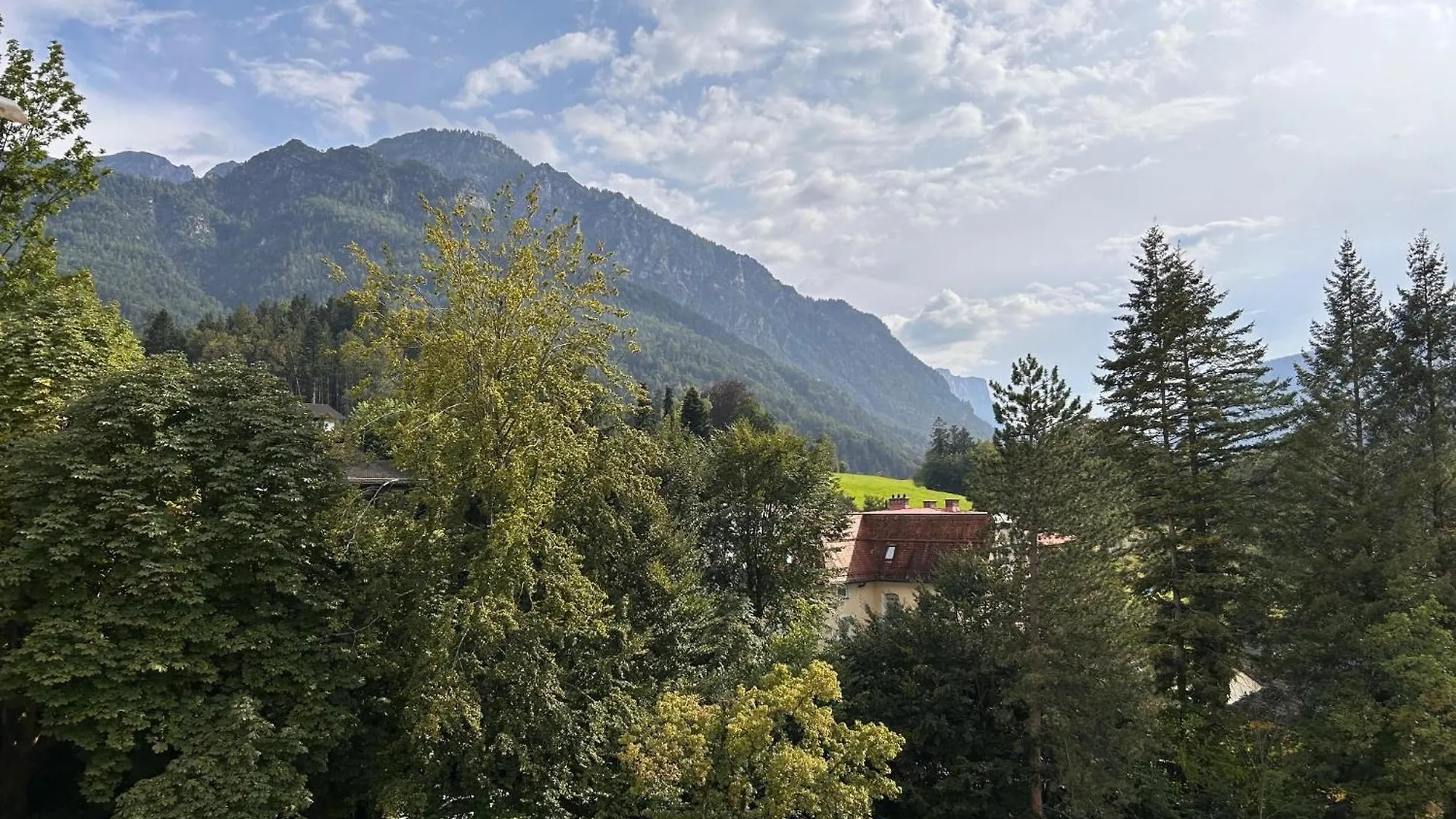 Апартаменты Ferienwohnung Bea'S Bergblick Бад-Райхенхалль
